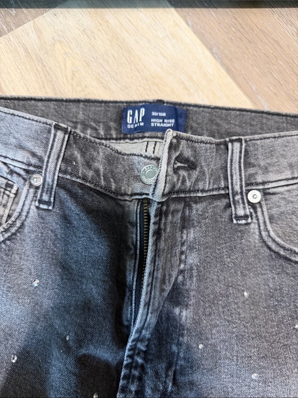 Women’s Grey Speckled Straight-Leg Jeans - Picture 2 of 4